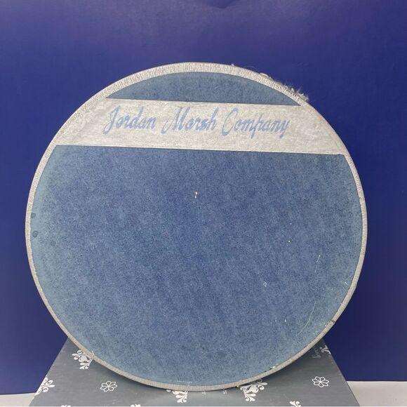 Jordan Marsh Company Blue Hat Box Vintage Collectables - Picture 1 of 9